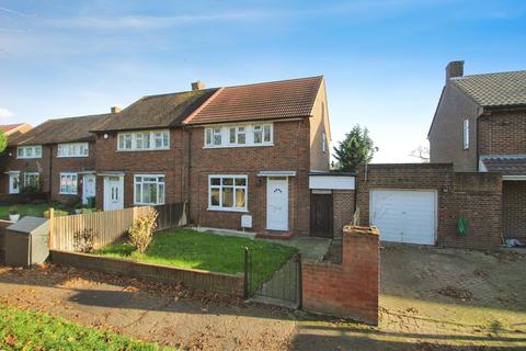 3 bedroom semi-detached house to rent, Blandford Road South, Langley SL3