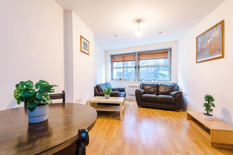 2 bedroom flat to rent, Montana House, 136 Princess Street, Southern Gateway, Manchester, M1