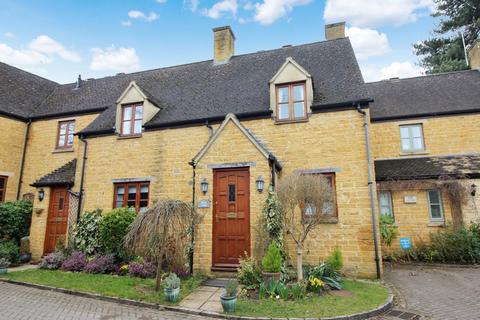 2 bedroom terraced house to rent, Cheltenham Road, Broadway, Worcestershire