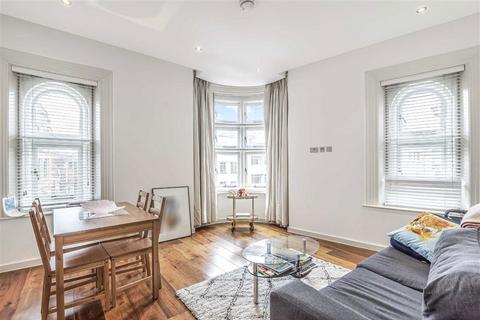 1 bedroom flat to rent, Berners Street, London W1T