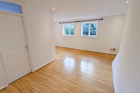 2 bedroom flat for sale, Old Hertford Road, Hatfield, AL9