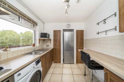 2 bedroom flat for sale, Longfield Estate, London SE1