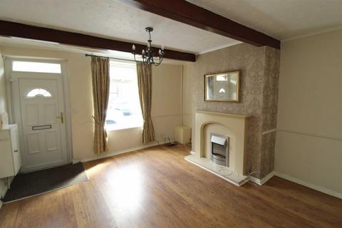 2 bedroom terraced house to rent, George Street, Glossop, Derbyshire