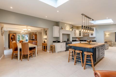 5 bedroom detached house for sale, Mill Lane, Shepherdswell, Kent