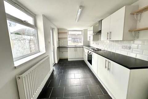 77 Gelligaled Road, Ystrad, Pentre, CF41 7RQ