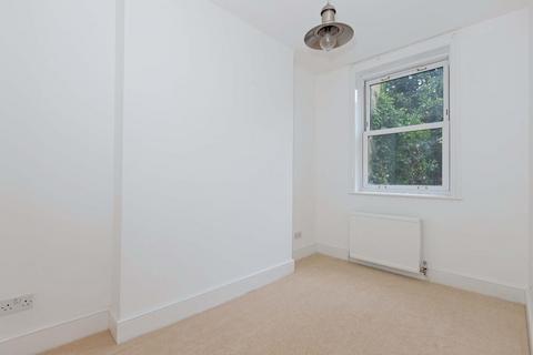 1 bedroom flat to rent, Denmark Villas, Hove