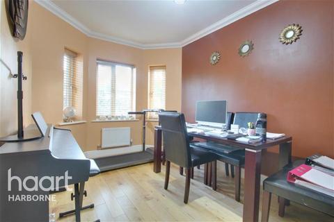 4 bedroom semi-detached house to rent, City Road, Edgbaston