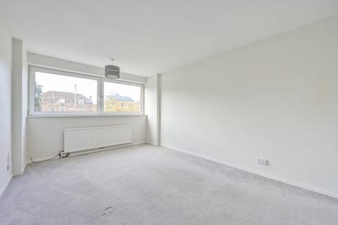 2 bedroom flat to rent, Putney Hill, Putney, London, SW15