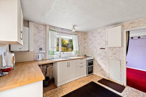 20 Glenfield Road, Dover, CT16 2AL