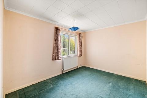 20 Glenfield Road, Dover, CT16 2AL
