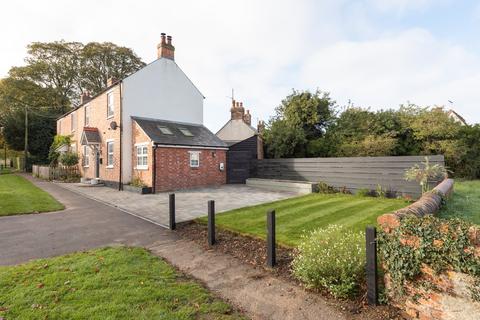 3 bedroom semi-detached house for sale, The Causeway, Carlton, Bedfordshire, MK43