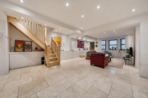 undefined, Algernon Road, Lewisham, London