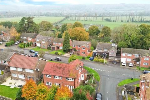 4 bedroom detached house for sale, Nursery Gardens, Purley on Thames, Reading, RG8