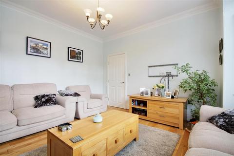 5 bedroom end of terrace house for sale, Edenbridge Road, Enfield