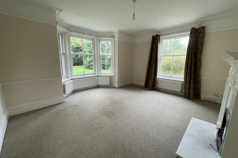 5 bedroom house to rent, Park Road, Peterborough PE1 2UJ