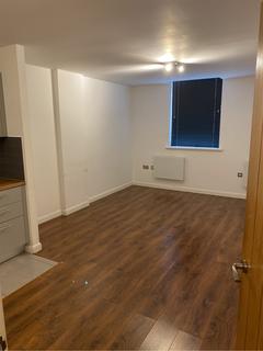 2 bedroom flat to rent, Bromham Road, Bedford MK40