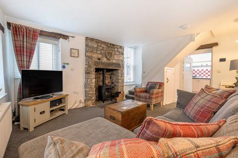 2 bedroom end of terrace house for sale, 2 Back Lane, Kirkby Lonsdale, LA6 2AP