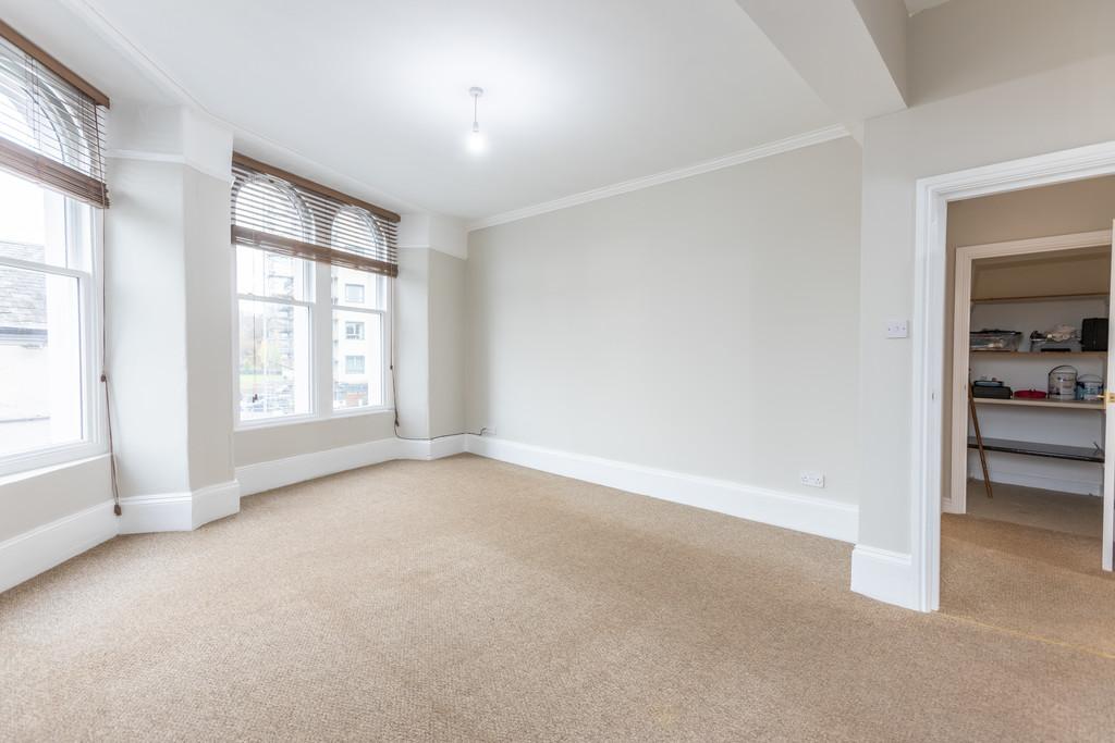 Open Plan Living Room &amp; Kitchen