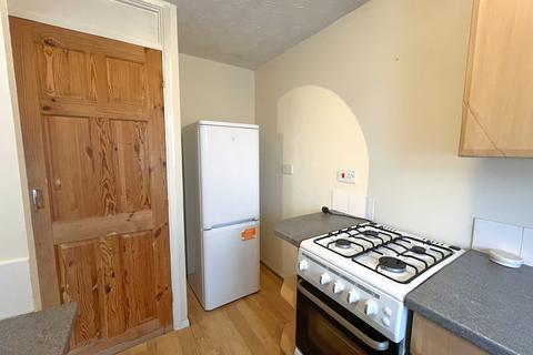 1 bedroom flat to rent, Sandon Close New, Rochford SS4