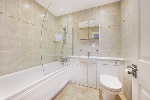 3 bedroom apartment to rent, Queen's Gate, London, SW7