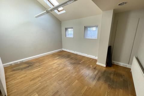 Office to rent, Station Road, Skelmanthorpe