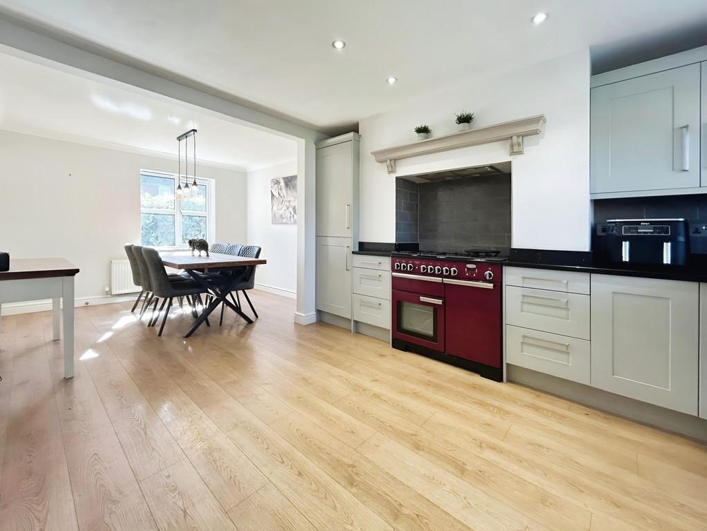 2ce9e210-Whats App 20 Image 202024-11-13 20at 2009.3