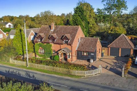 4 bedroom detached house for sale, Stowmarket IP14