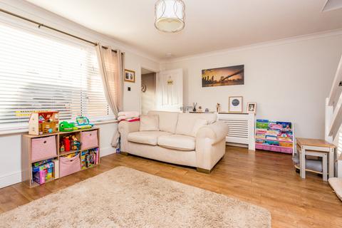 12 Boughton Drive, Rushden, NN10 9HX