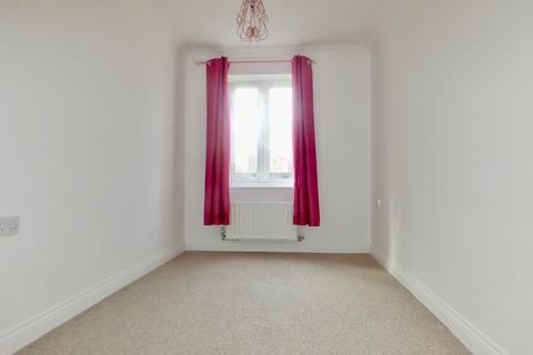 2 bedroom ground floor flat to rent, Seaweed Close, Southampton SO19