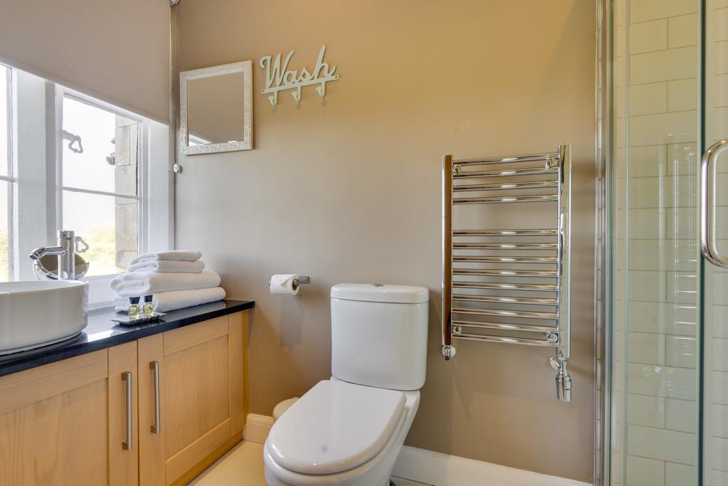 Bedroom 1 En-suite