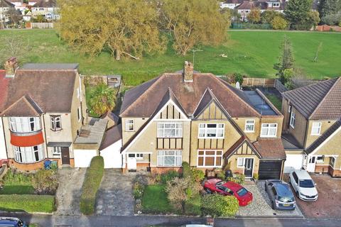 3 bedroom semi-detached house for sale, Cambridge Road, Harrow HA2