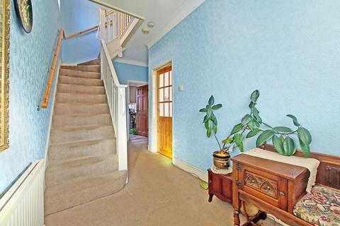 3 bedroom semi-detached house for sale, Cambridge Road, Harrow HA2