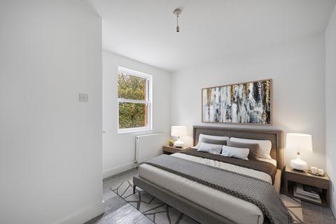 1 bedroom duplex for sale, The Avenue, Ealing, London, W13