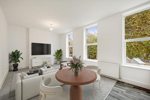 1 bedroom flat for sale, The Avenue, Ealing, London, W13