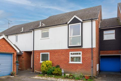 1 bedroom ground floor flat for sale, Tomline Road, Suffolk IP11