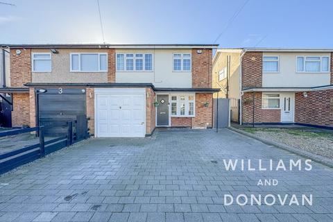 4 Coventry Close, Hullbridge, Hockley, SS5 6BB