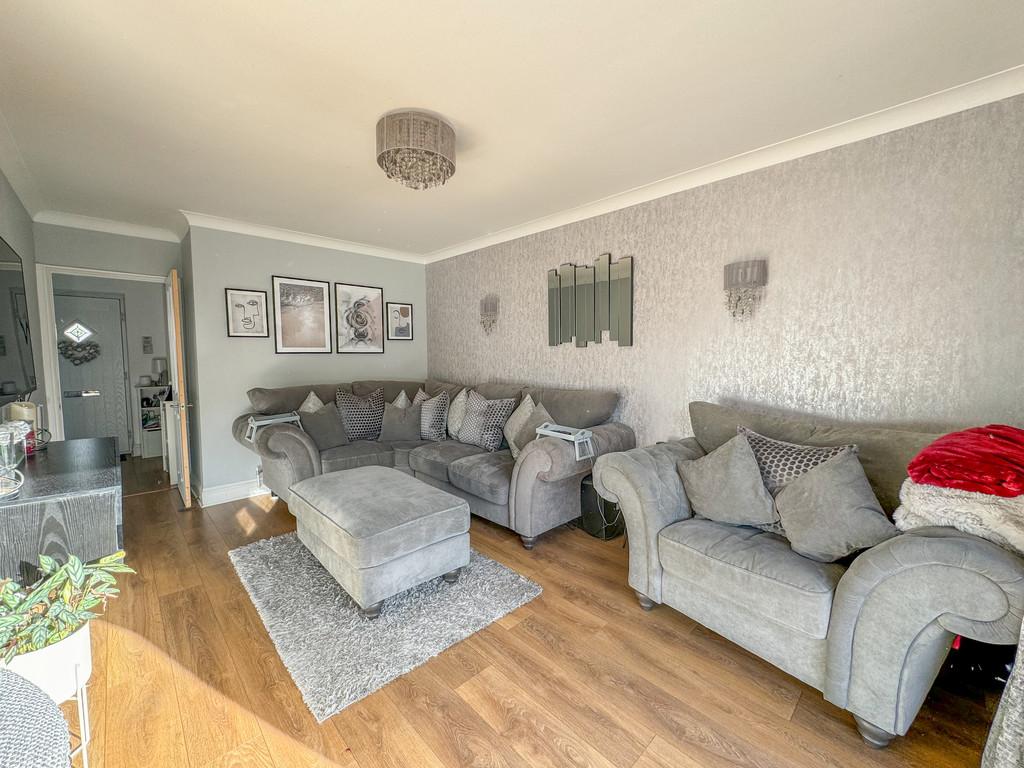 Lounge 1