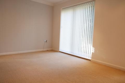 2 bedroom ground floor flat to rent, Lower Parkstone, Poole