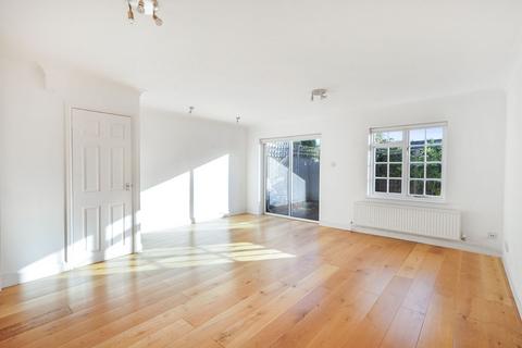 4 bedroom semi-detached house to rent, Langham Place, London, Greater London, W4