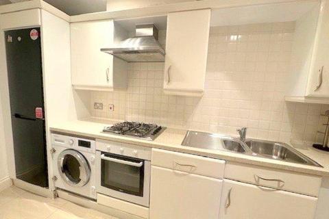 3 bedroom flat to rent, Mary's Court, Palgrave Gardens, Regents Park, NW1