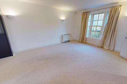 2 bedroom apartment to rent, Clare Mews