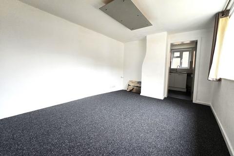 2 bedroom apartment to rent, Stafford Street, Market Drayton