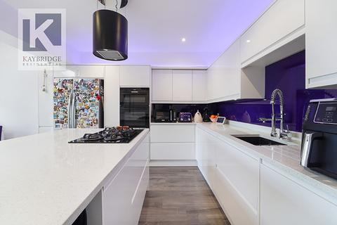 40 Crosslands Road, Epsom, KT19 9SS