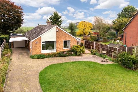 2 bedroom detached bungalow for sale, Bressingham