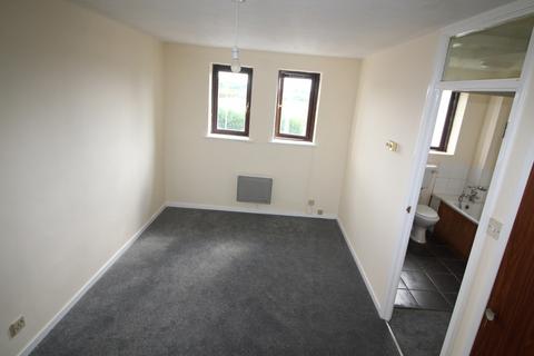 undefined, Botwell Common Road, Hayes