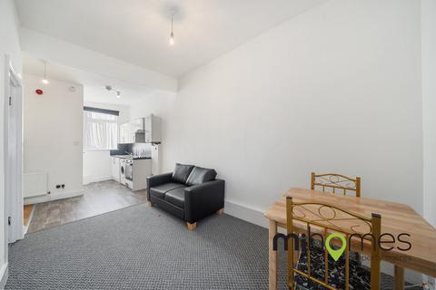 1 bedroom flat to rent, Fairfield Road, London