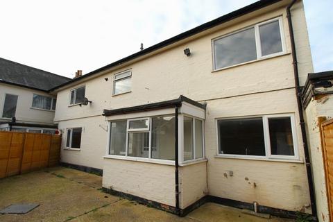 2 bedroom semi-detached house for sale, Cambridge Road, Sandy