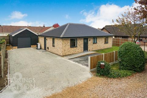 2 bedroom detached bungalow for sale, Wilby Road, Stradbroke