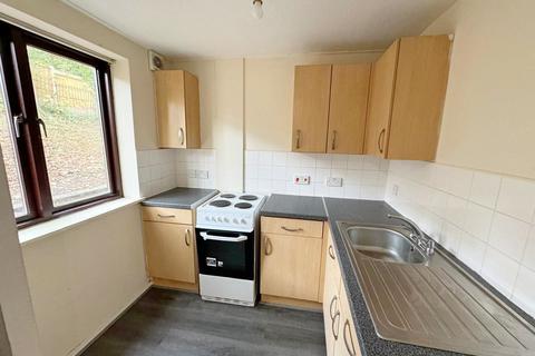 1 bedroom flat to rent, Thorburn Road, New Ferry