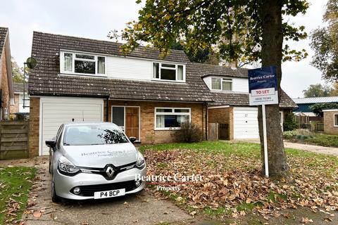 3 bedroom detached house to rent, Woodlands Way, Bury St Edmunds IP28